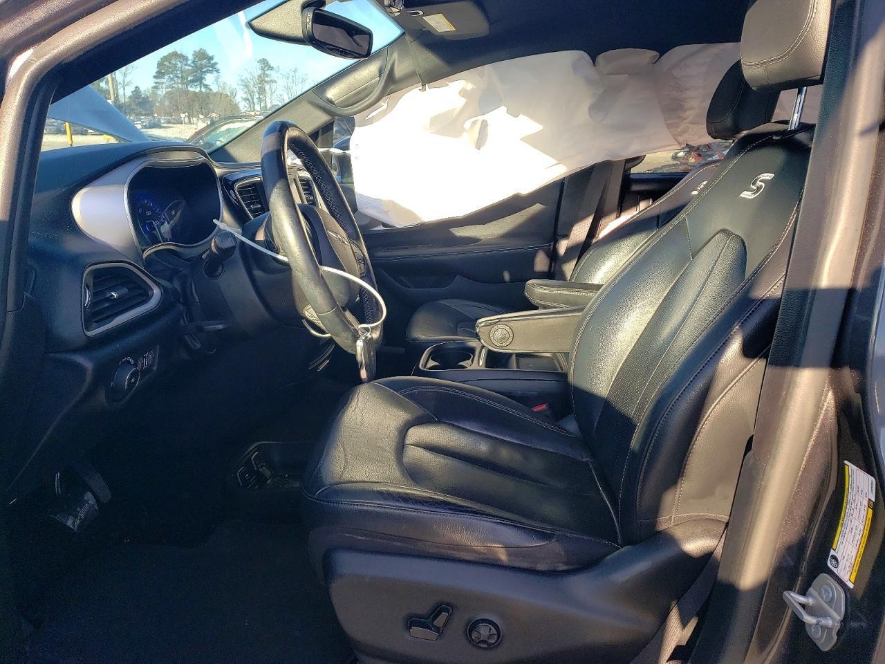 2020 Chrysler Pacifica Touring L - Фото 7