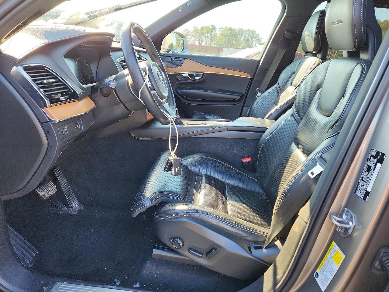 2020 Volvo Xc90 - Фото 7