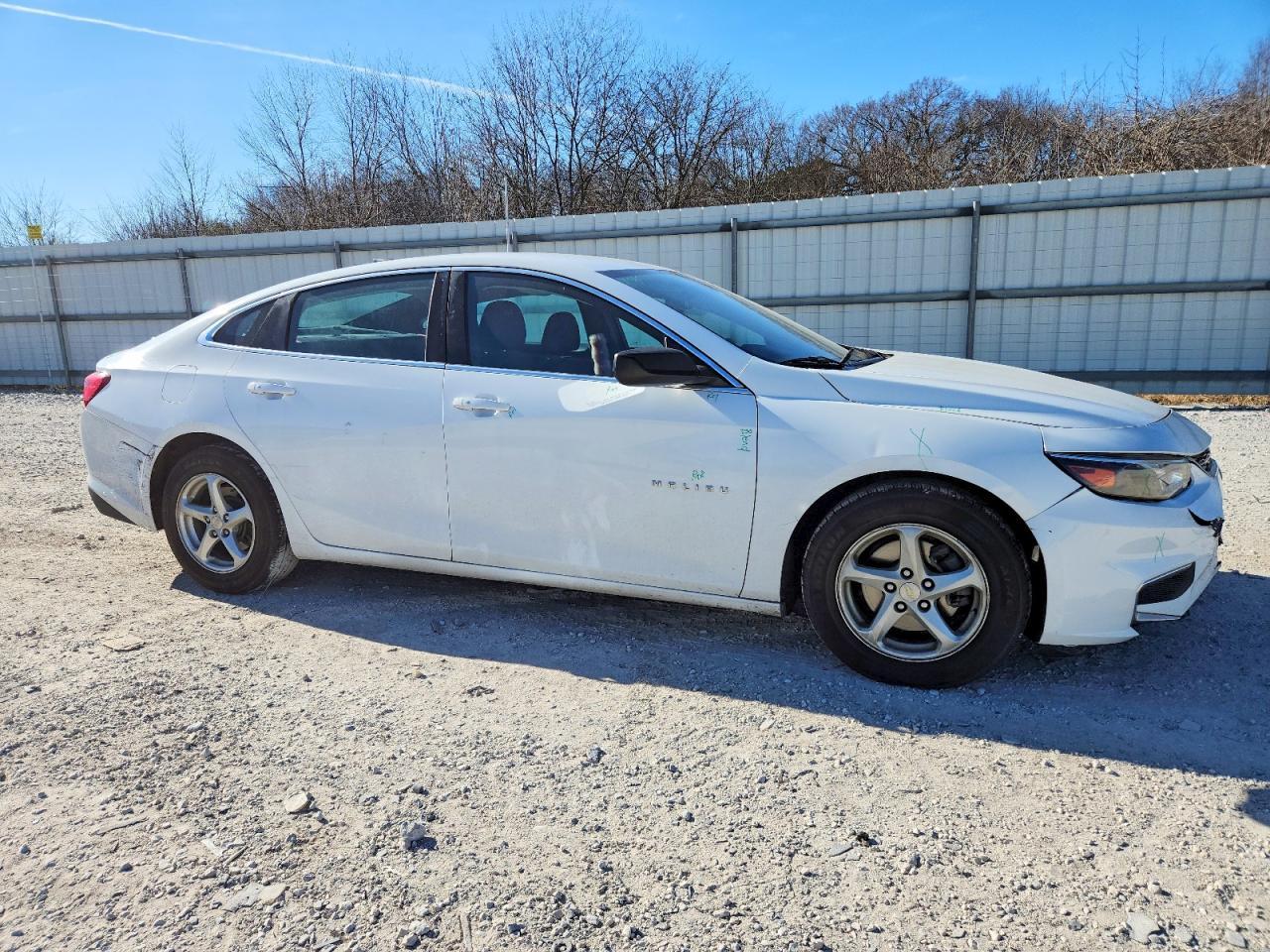 2016 Chevrolet Malibu Ls - Image 4