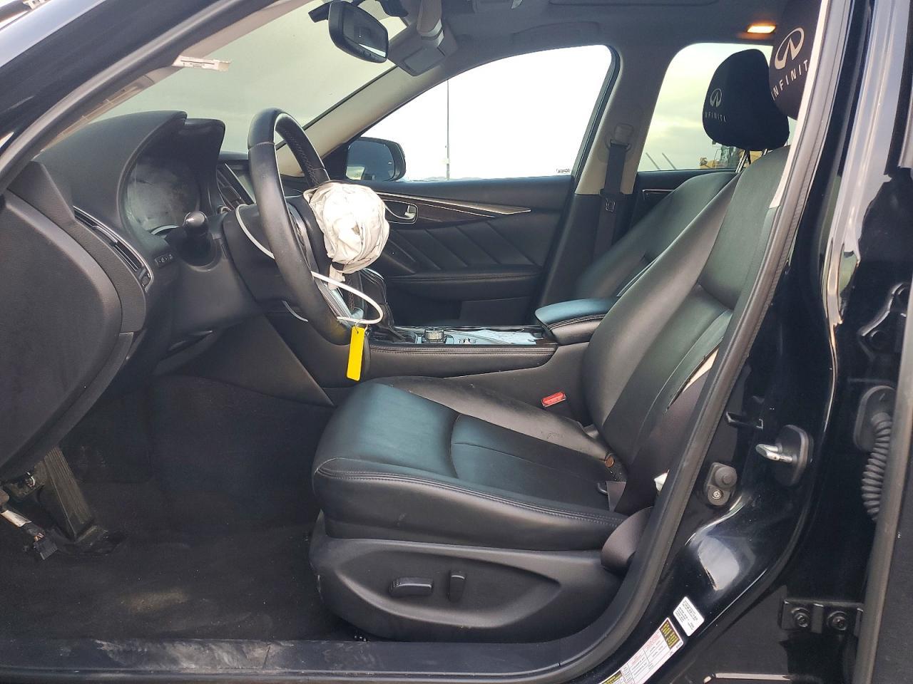 2018 Infiniti Q50 Luxe - Image 7