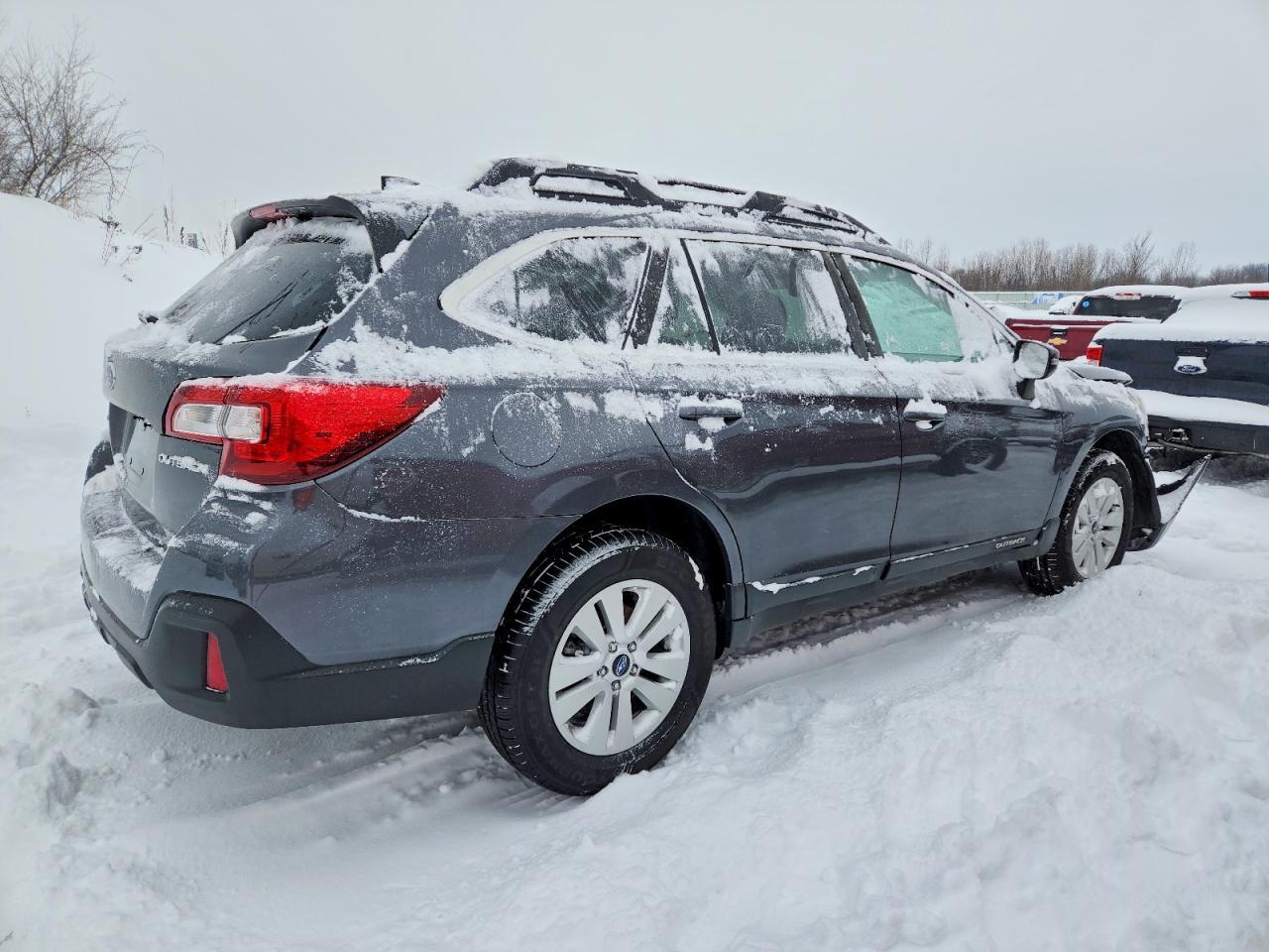 2019 Subaru Outback 2.5I Premium - Фото 3