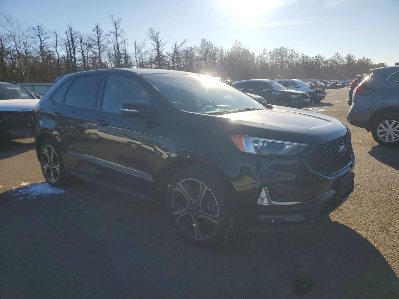 2019 Ford Edge St - Фото 4