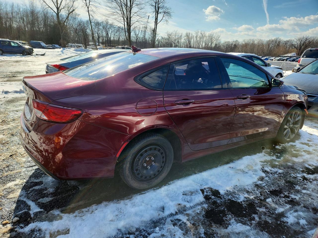 2015 Chrysler 200 S - Фото 3