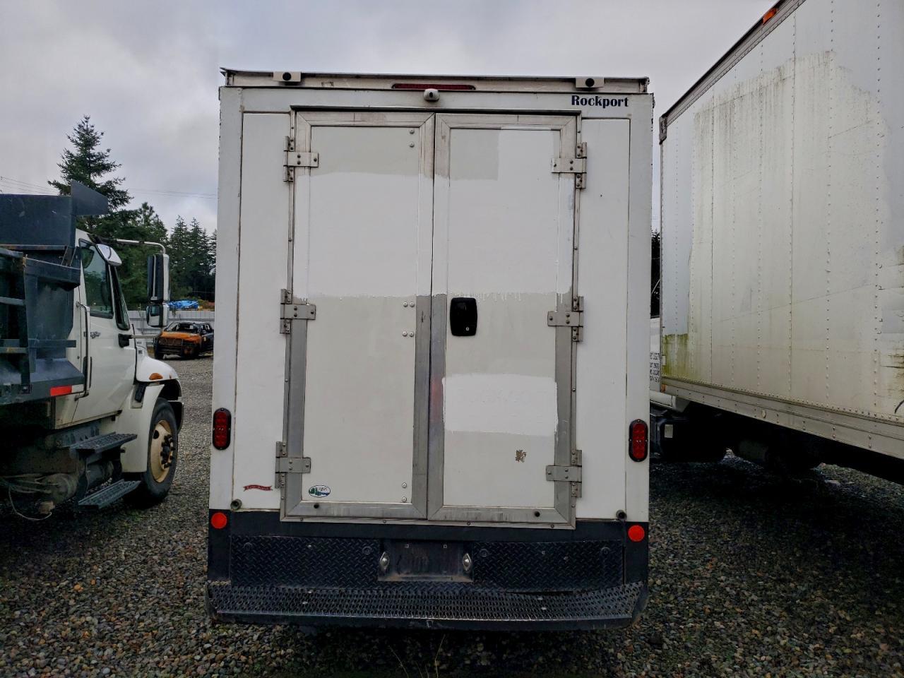 2022 Chevrolet Express G3500 Delivery Truck - Фото 6
