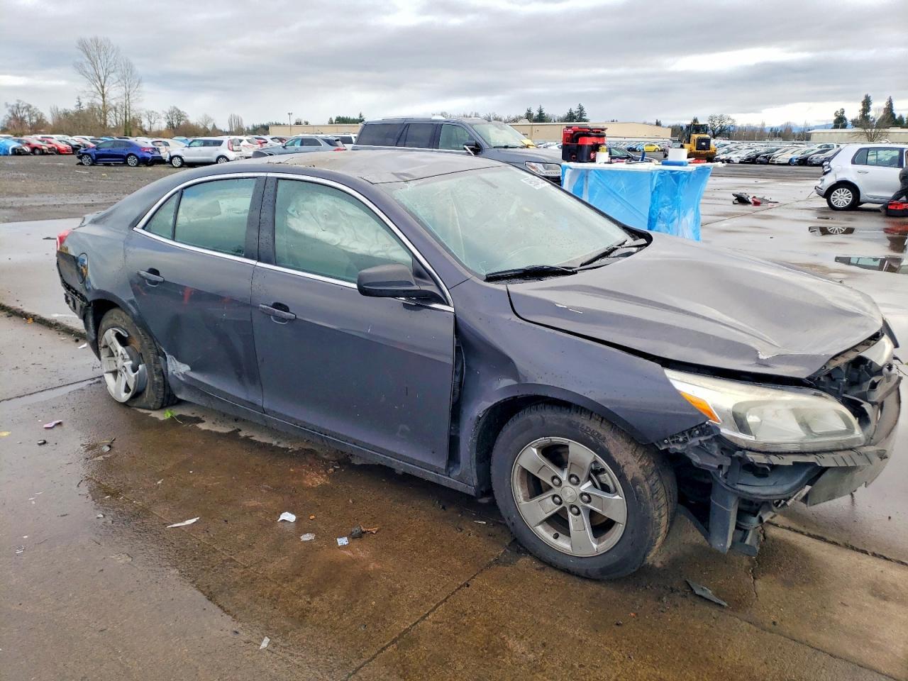 2013 Chevrolet Malibu Ls - Фото 4