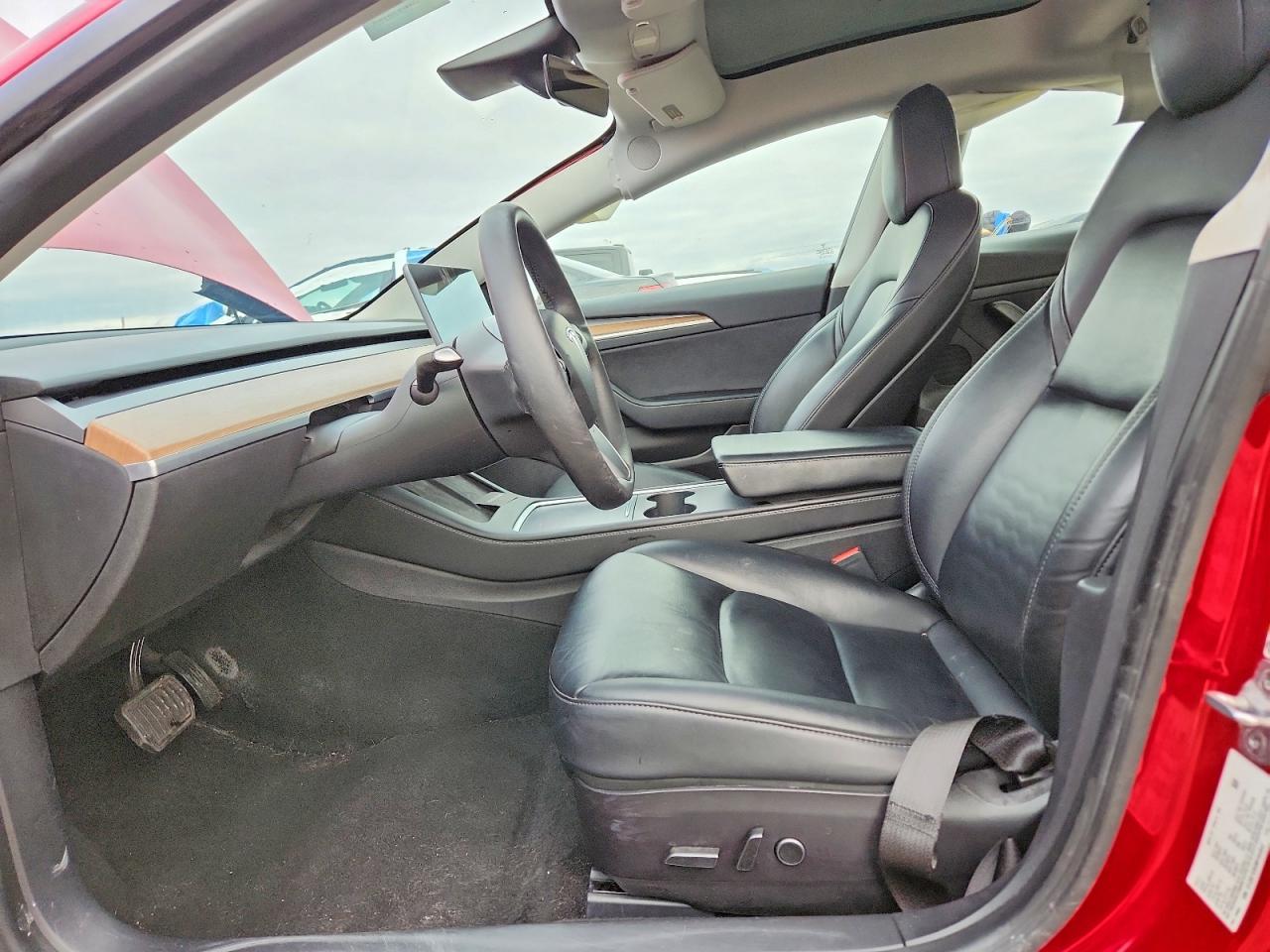 2021 Tesla Model 3 - Фото 7