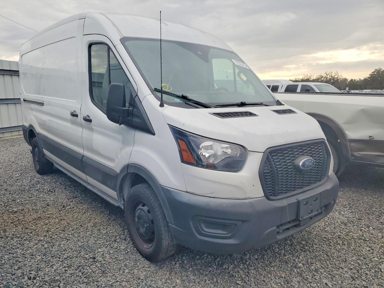2023 Ford Transit T- - Delivery Van - Фото 4