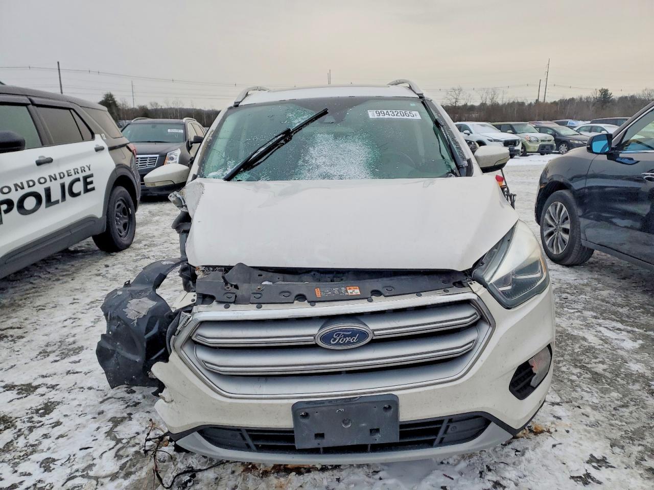 2017 Ford Escape Titanium - Фото 5