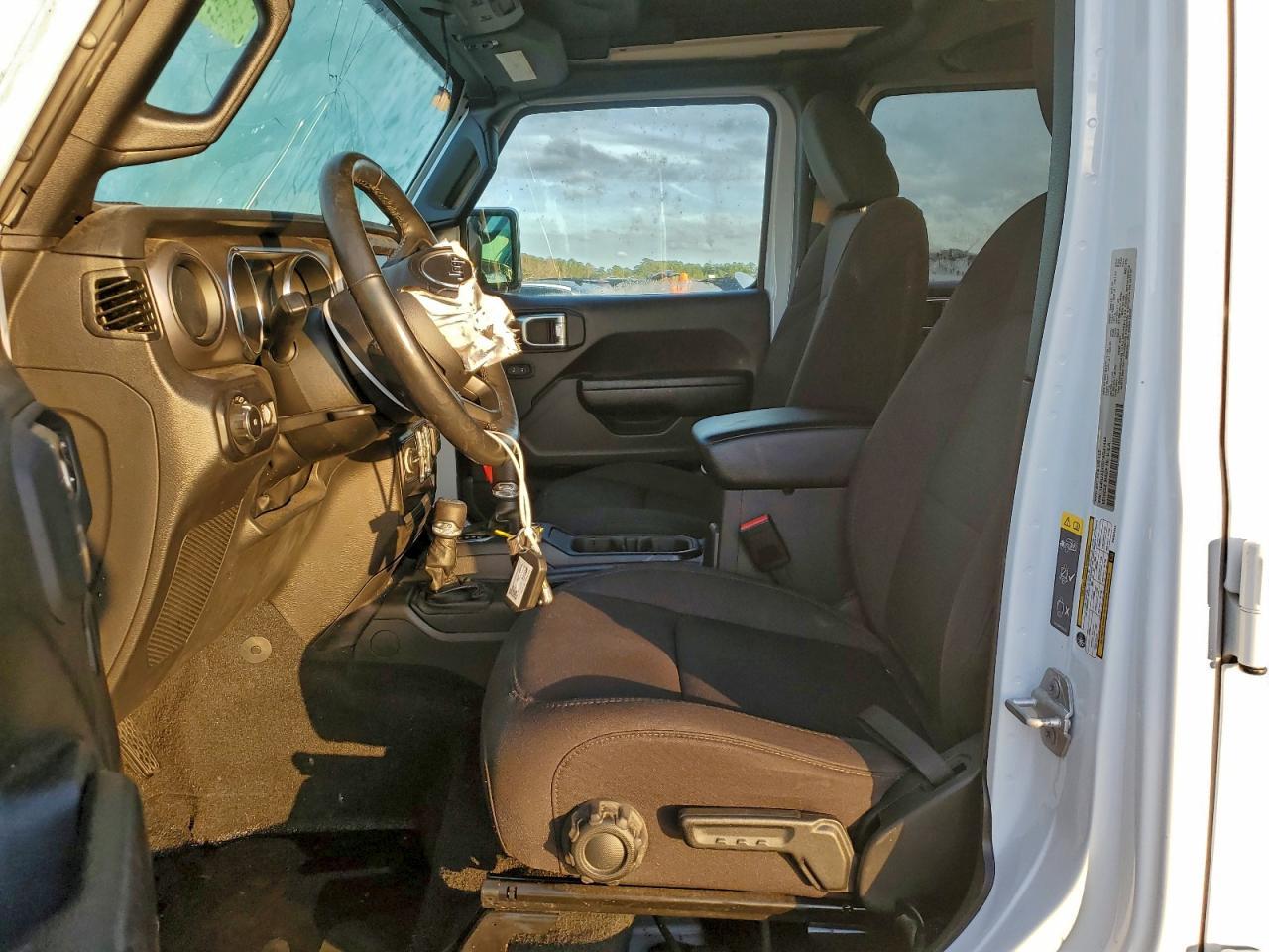 2023 Jeep Wrangler Sport - Фото 7