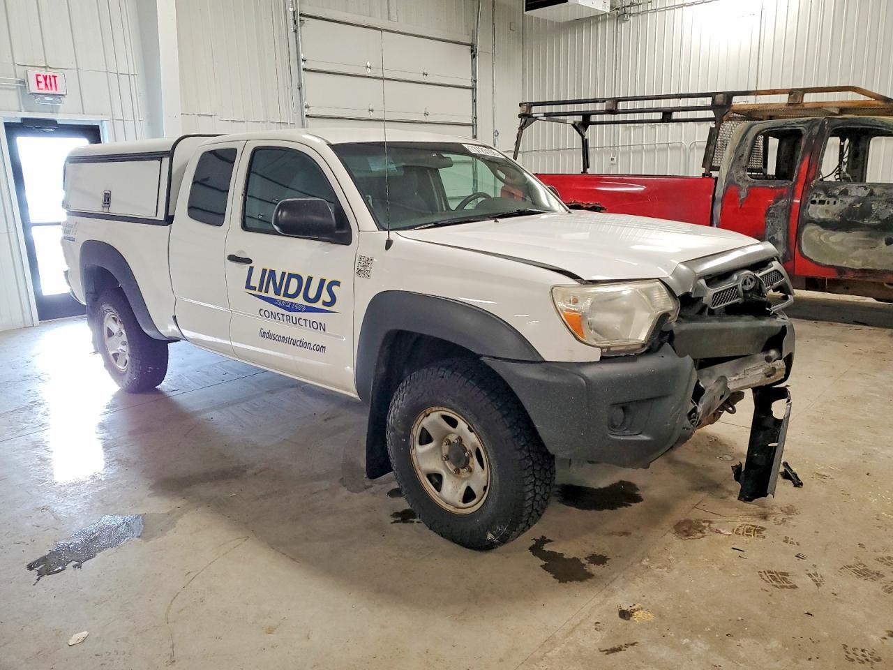 2014 Toyota Tacoma Access Cab - Фото 4