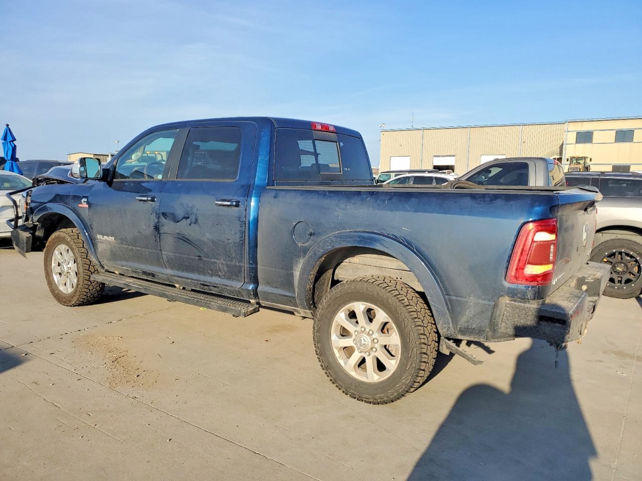 2019 Ram 2500 Laramie - Фото 2