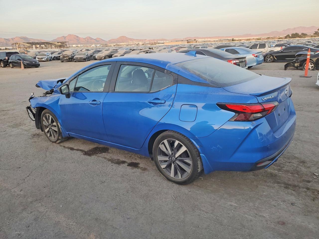 2021 Nissan Versa Sr - Image 2