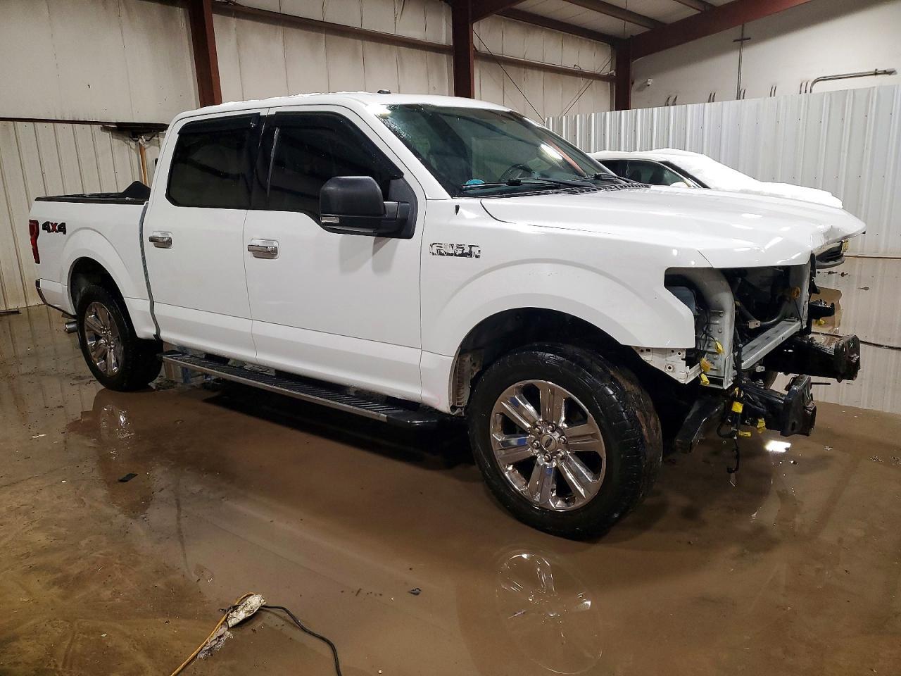 2018 Ford F150 Supercrew - Фото 4
