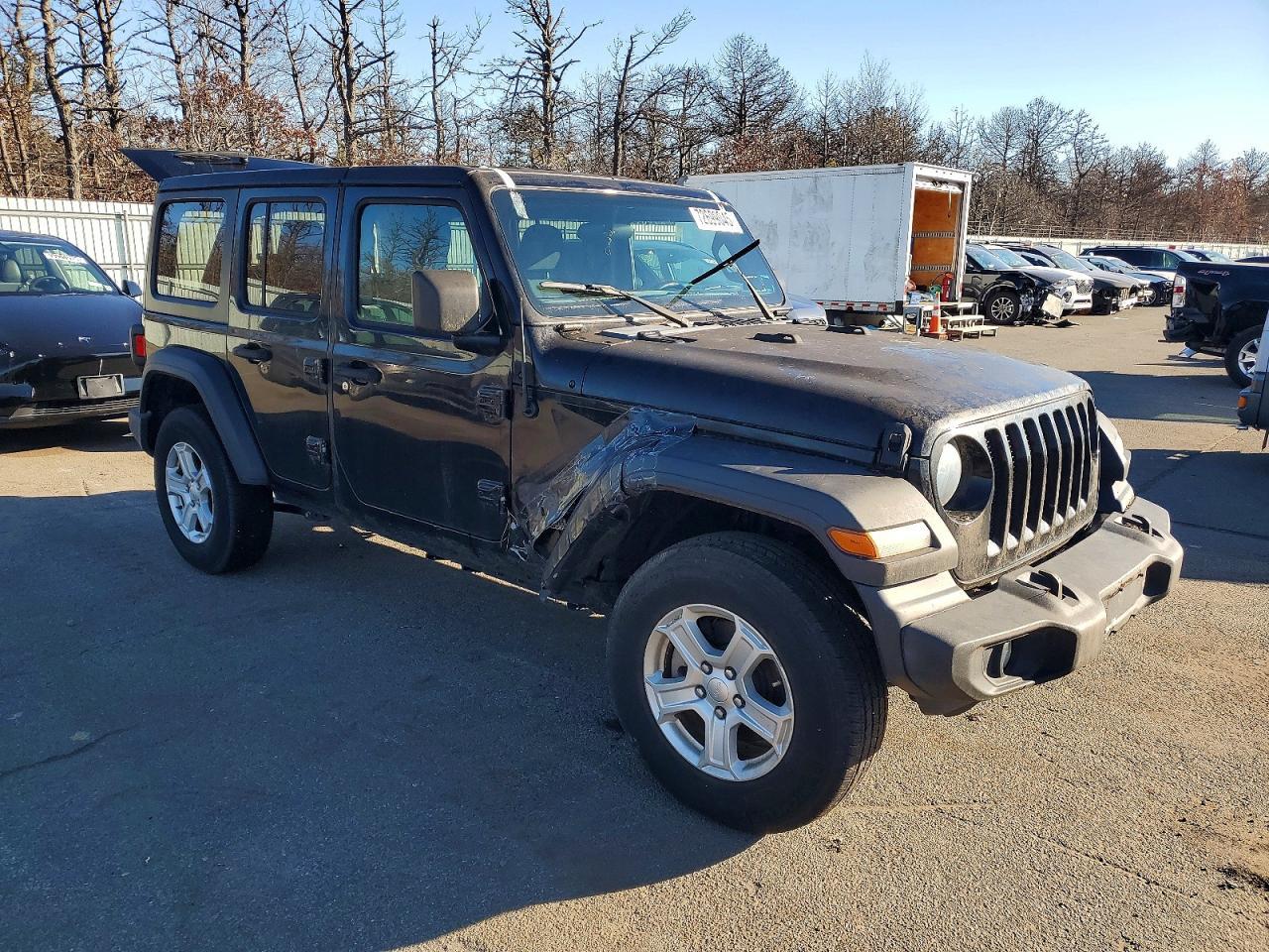2018 Jeep Wrangler Unlimited Sport - Фото 4