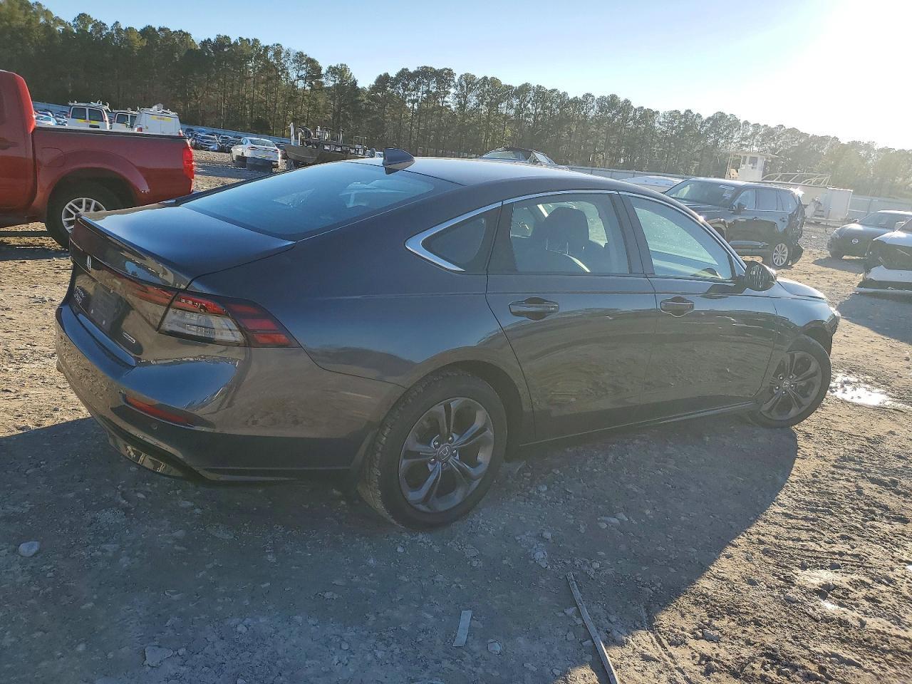 2025 Honda Accord Hybrid Exl - Фото 3