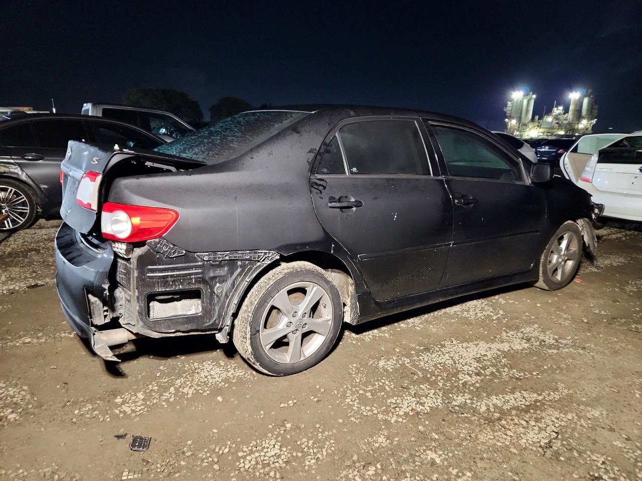 2012 Toyota Corolla Base - Фото 3