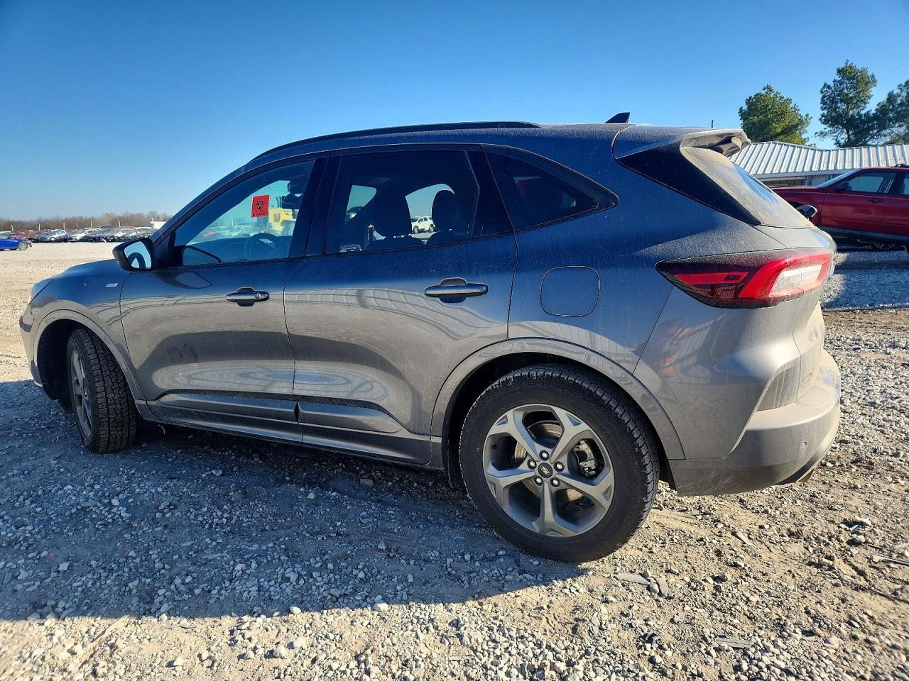 2024 Ford Escape St Line - Image 2