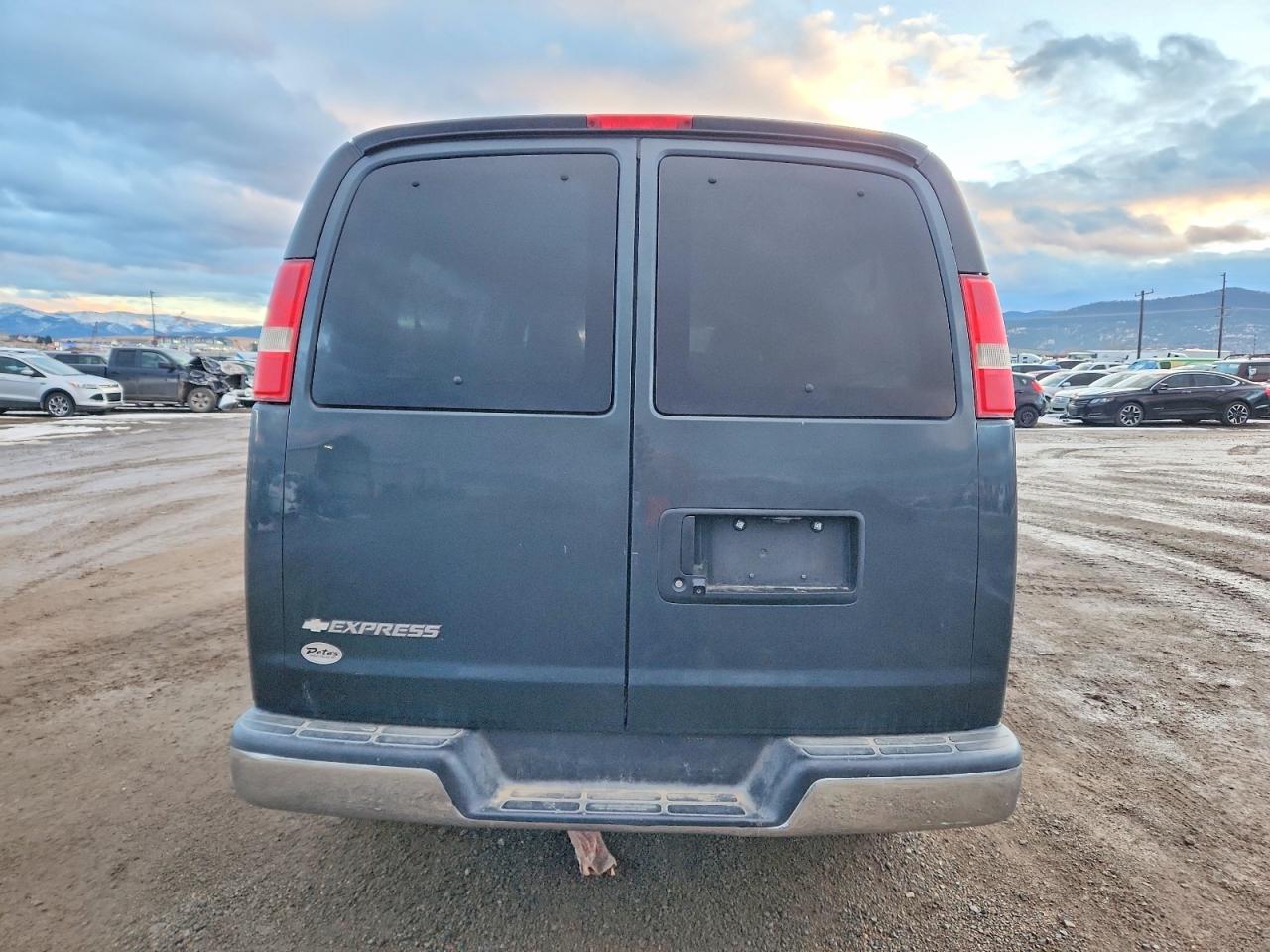 2017 Chevrolet Express G3500 Lt - Фото 6