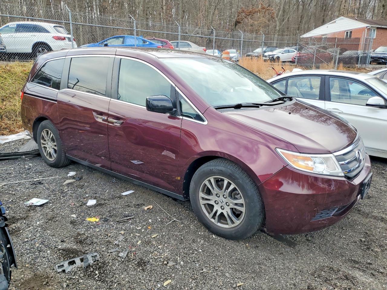 2013 Honda Odyssey Exl - Image 4