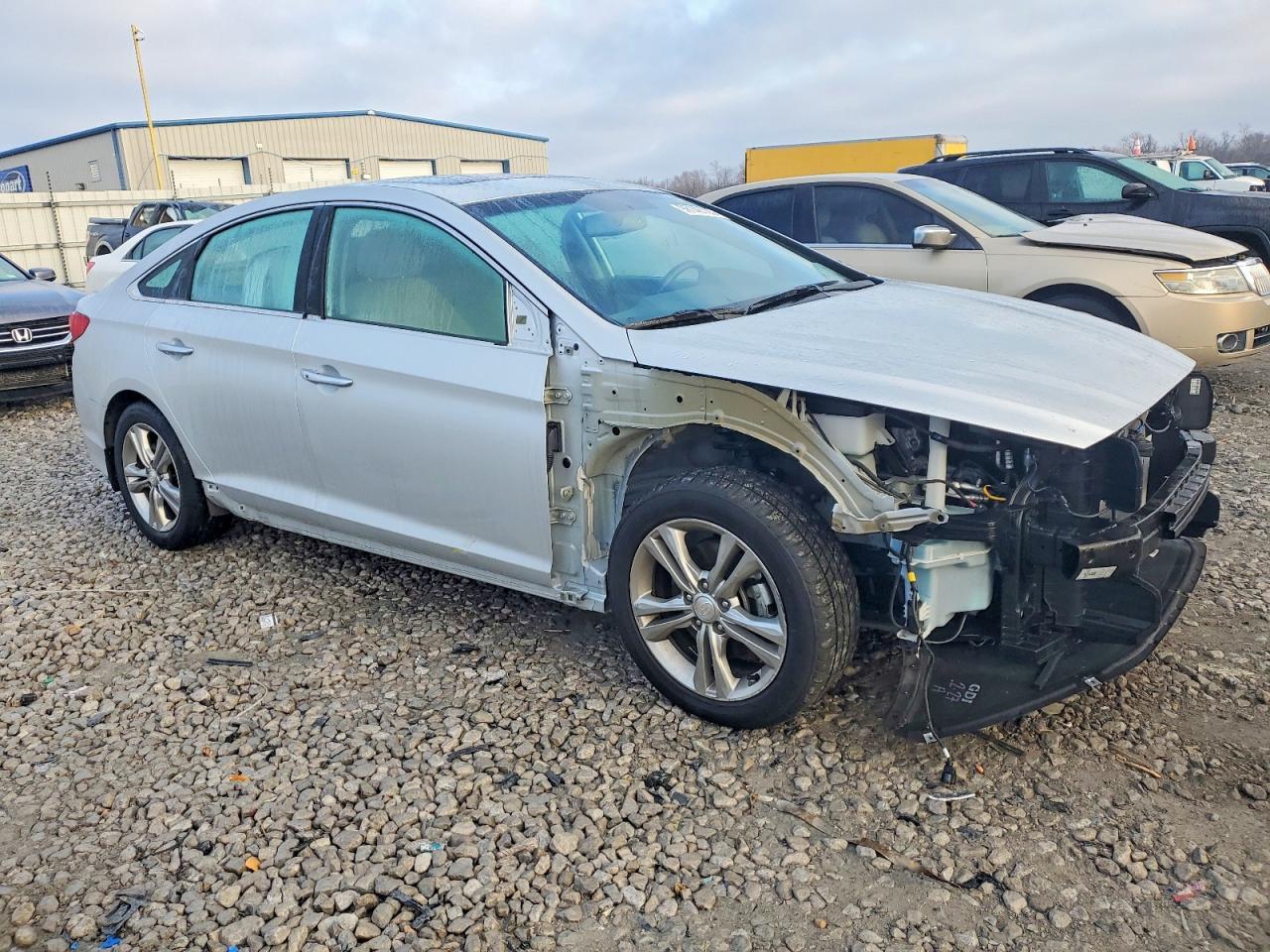 2018 Hyundai Sonata - Image 4