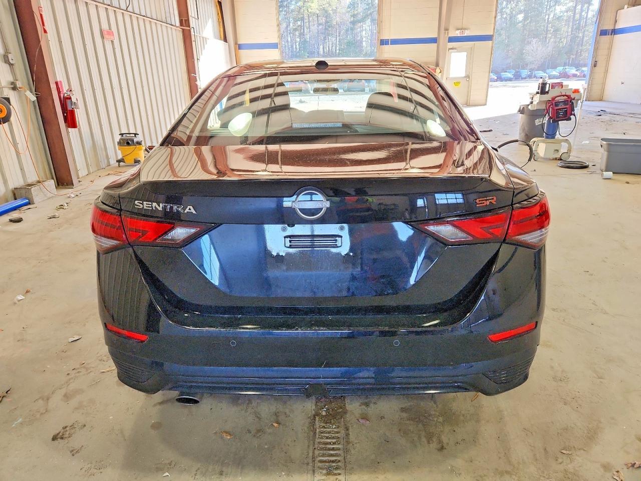 2025 Nissan Sentra Sr - Image 6