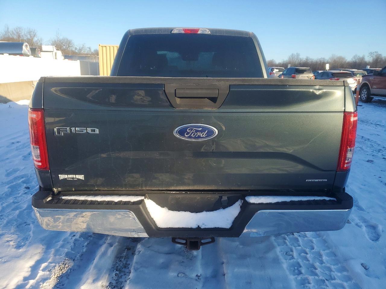 2015 Ford F150 Supercrew - Image 6