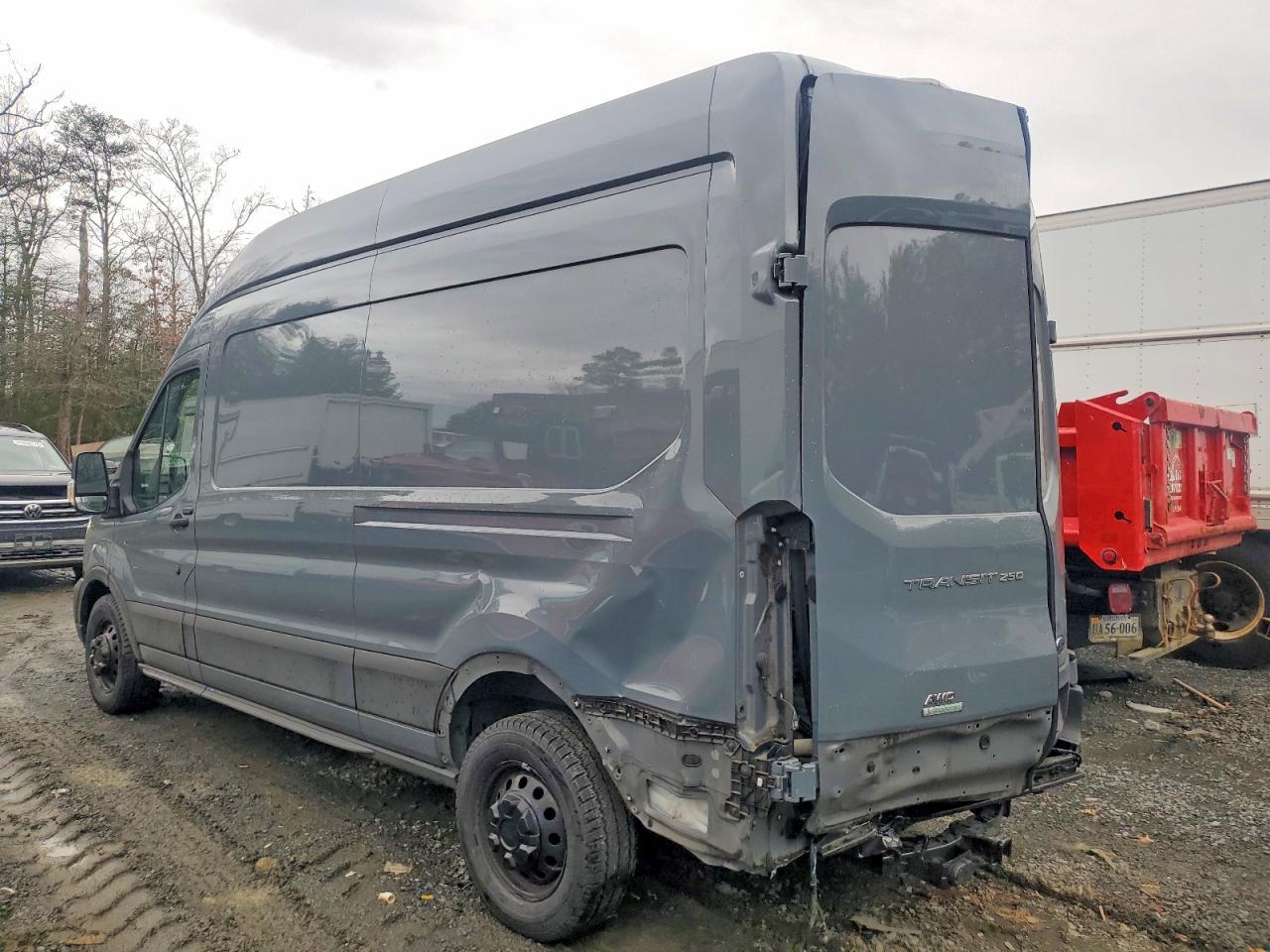 2022 Ford Transit T-250 Delivery Van - Фото 2