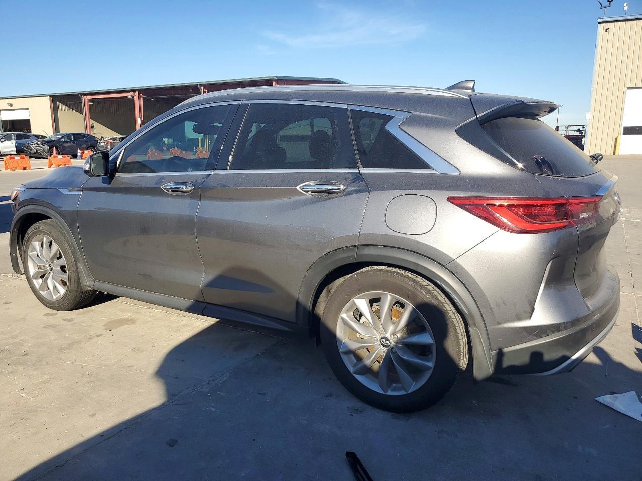 2019 Infiniti Qx50 Essential - Фото 2