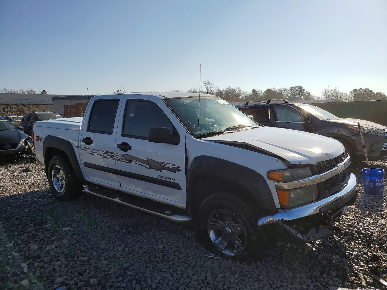 2004 Chevrolet Colorado - Фото 4