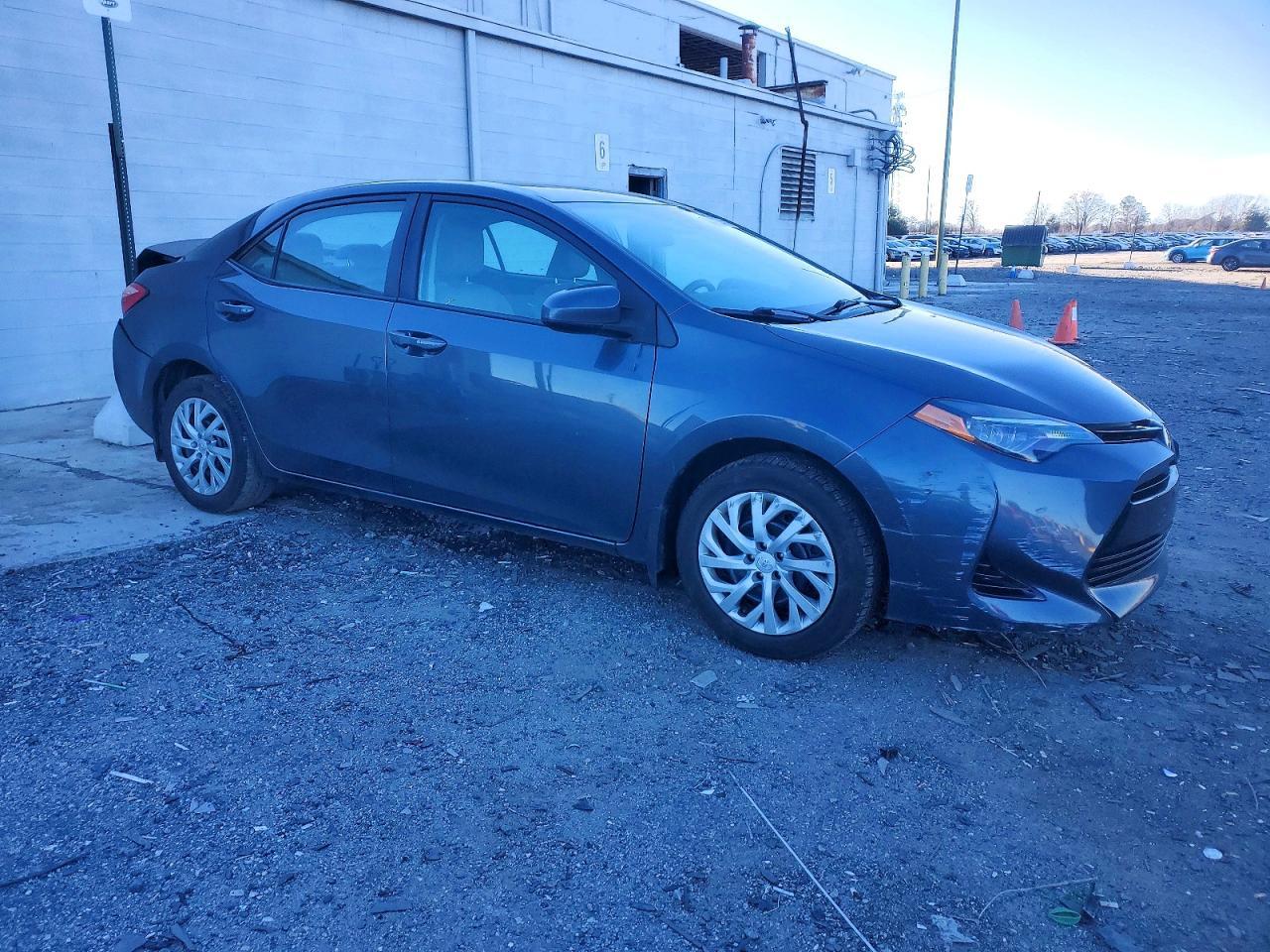 2018 Toyota Corolla L - Image 4