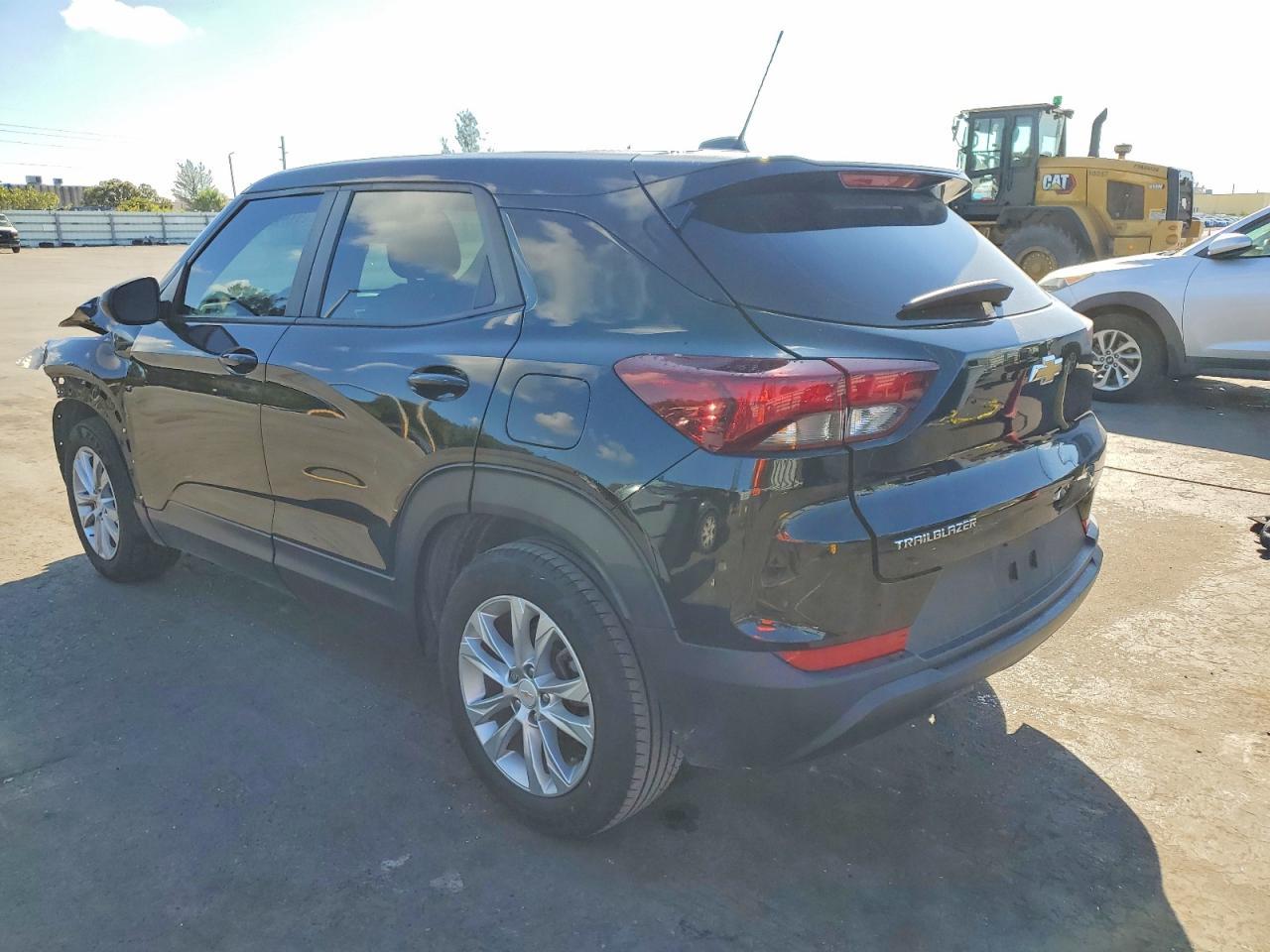 2021 Chevrolet Trailblazer Ls - Фото 2