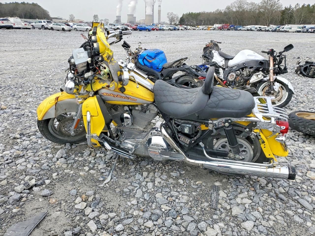 2005 Harley-Davidson Flhtcse2 - Фото 3