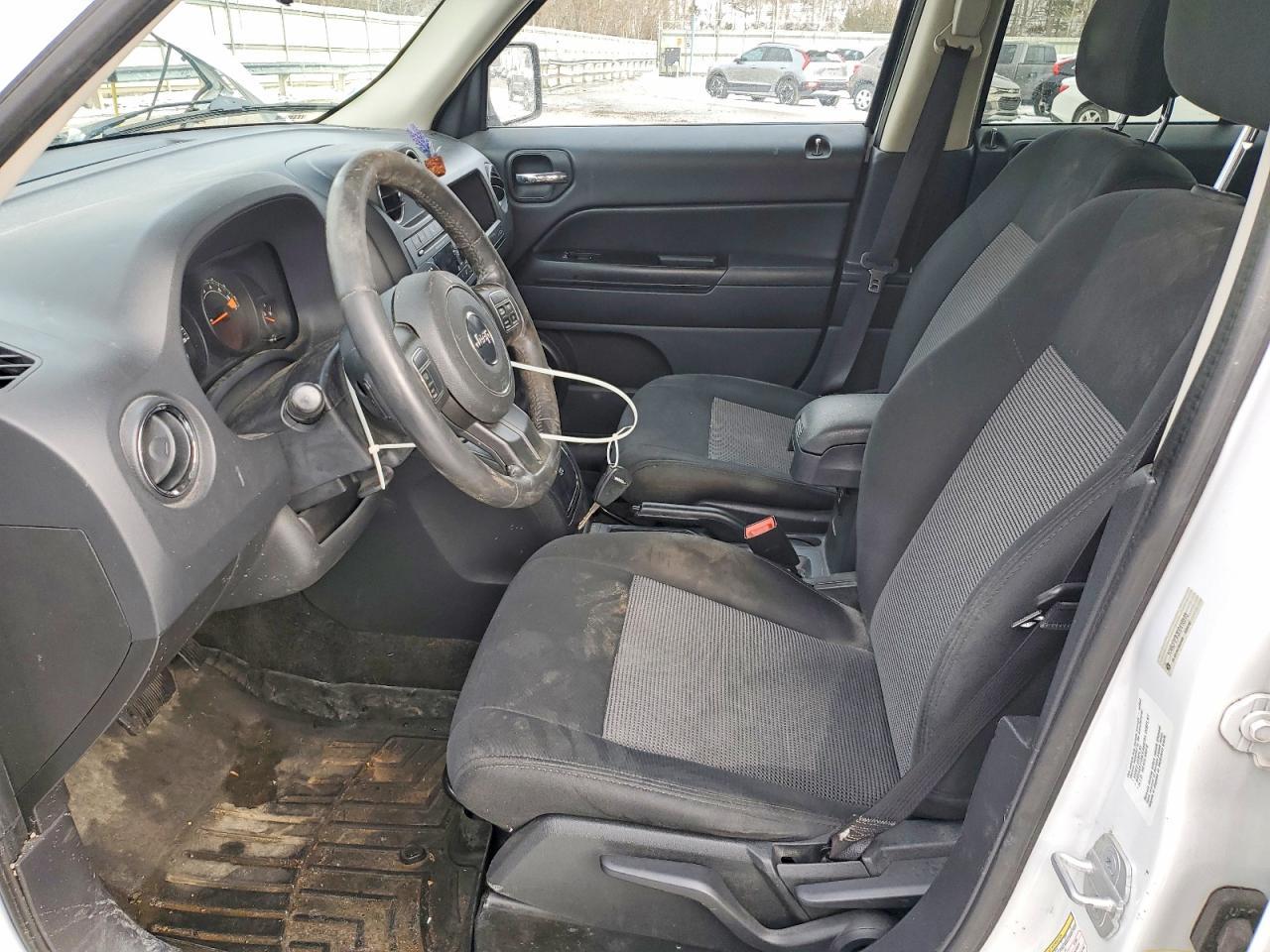 2014 Jeep Patriot Latitude - Image 7