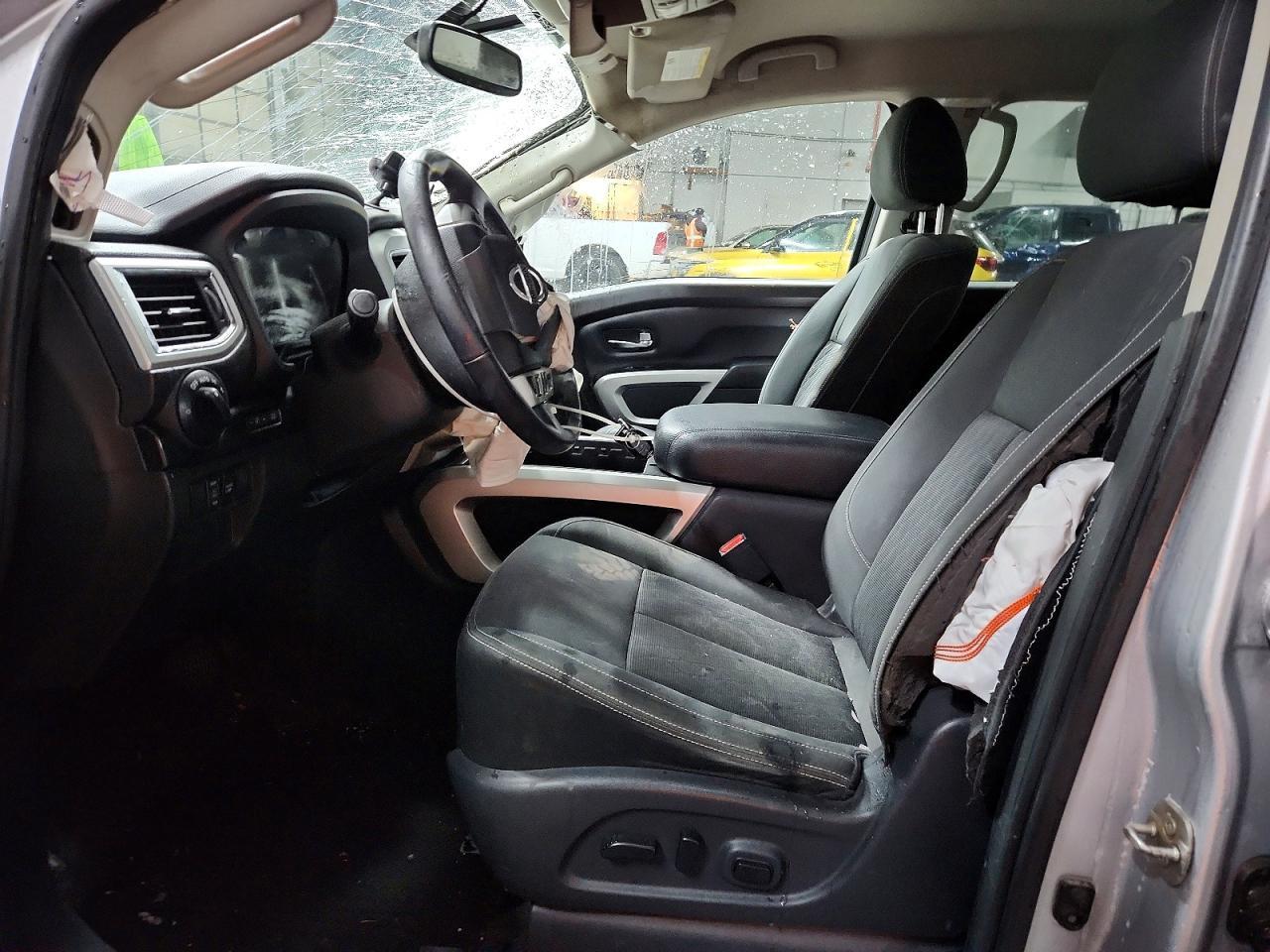 2018 Nissan Titan Sv - Фото 7