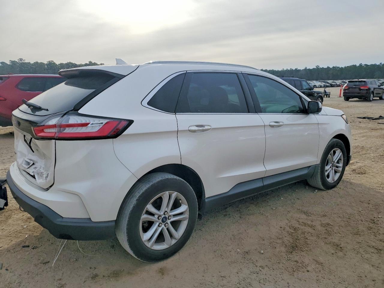 2019 Ford Edge Sel - Фото 3