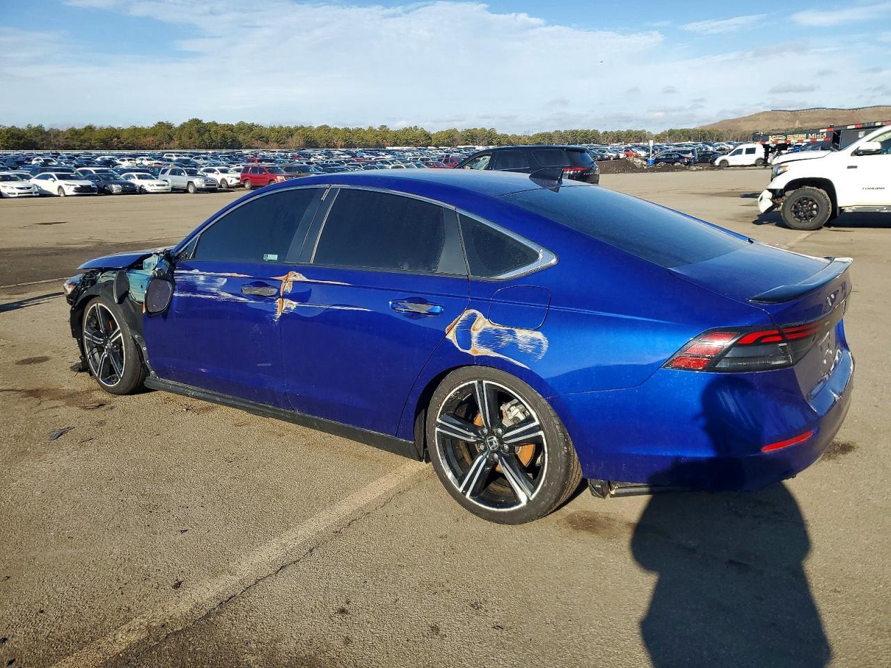 2025 Honda Accord Hybrid Sport - Фото 2
