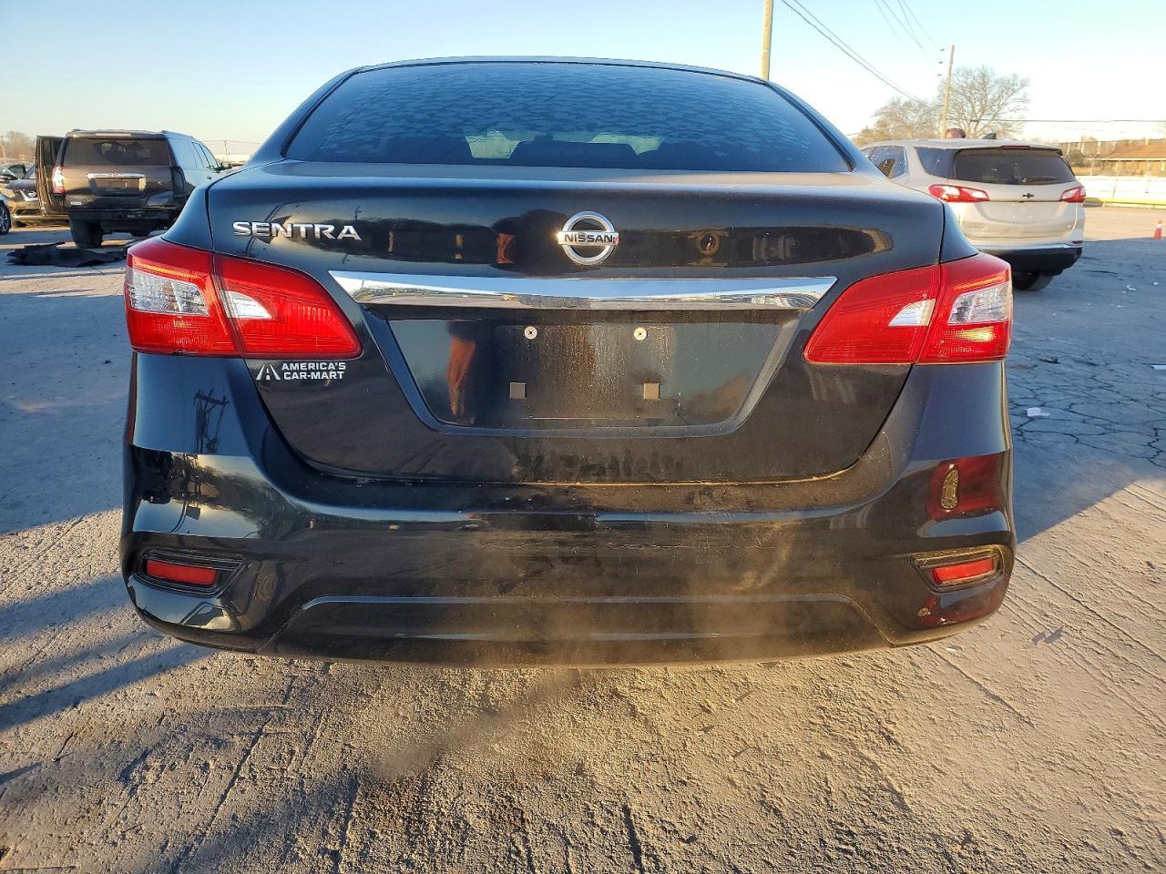 2017 Nissan Sentra S - Фото 6