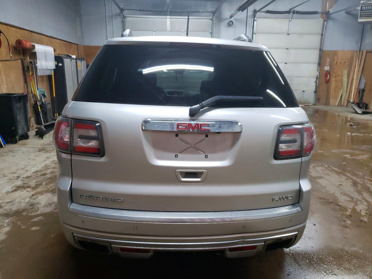 2015 GMC Acadia Denali - Image 6