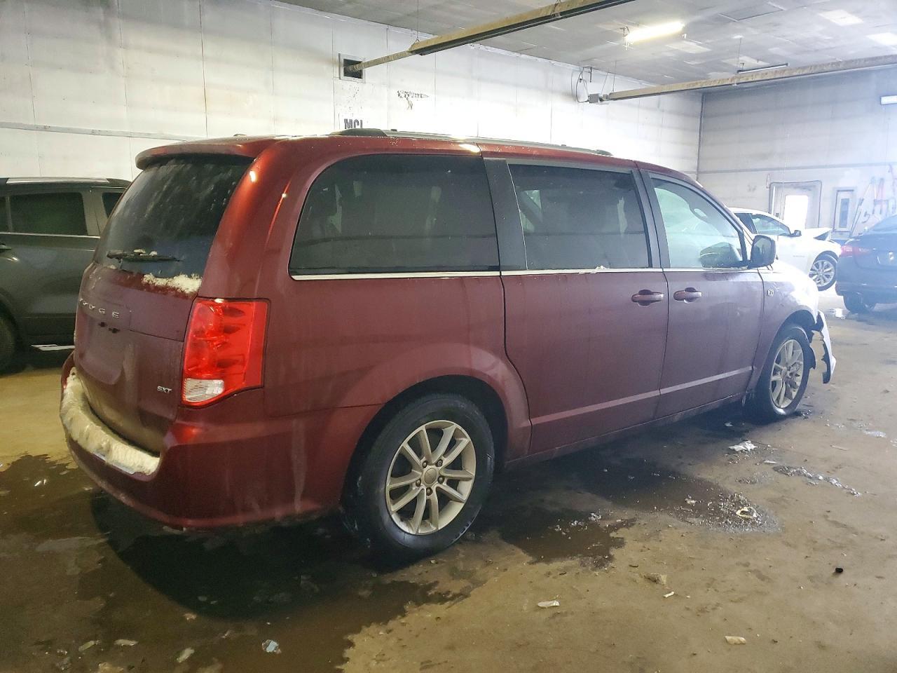 2019 Dodge Grand Caravan Sxt - Image 3
