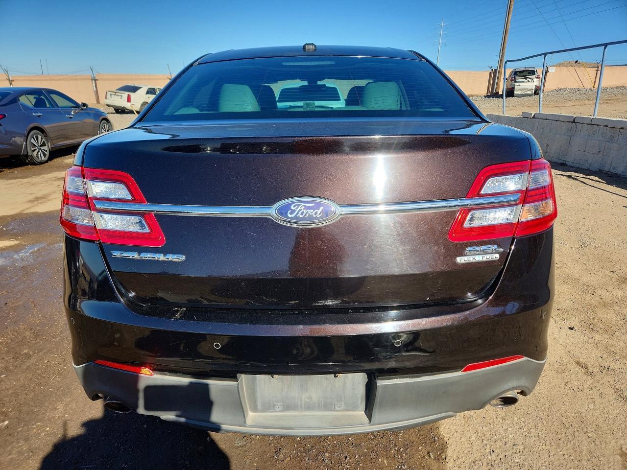 2013 Ford Taurus Sel - Image 6