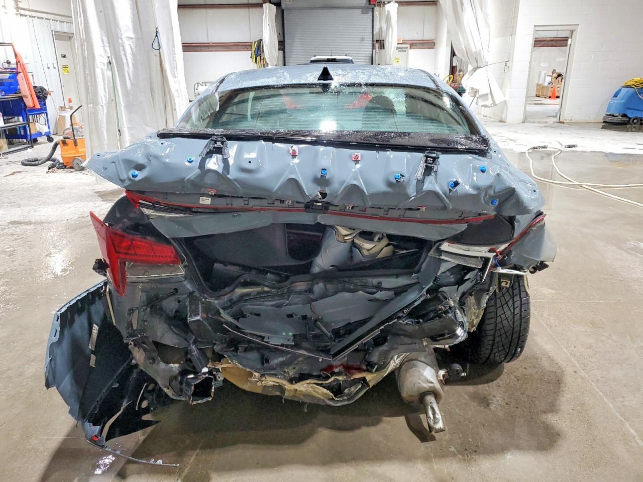 2022 Hyundai Elantra Limited - Фото 6