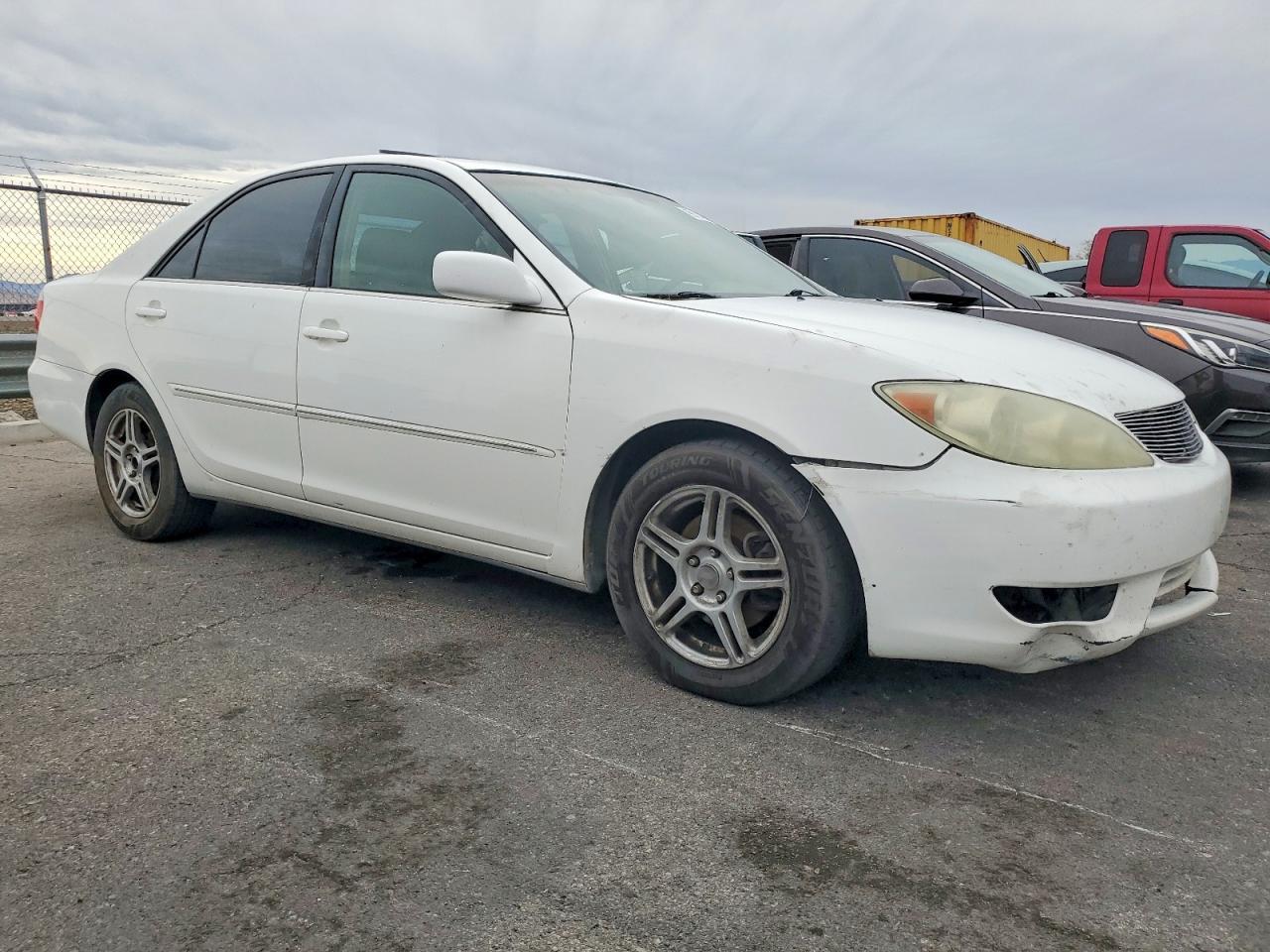 2005 Toyota Camry - Фото 4