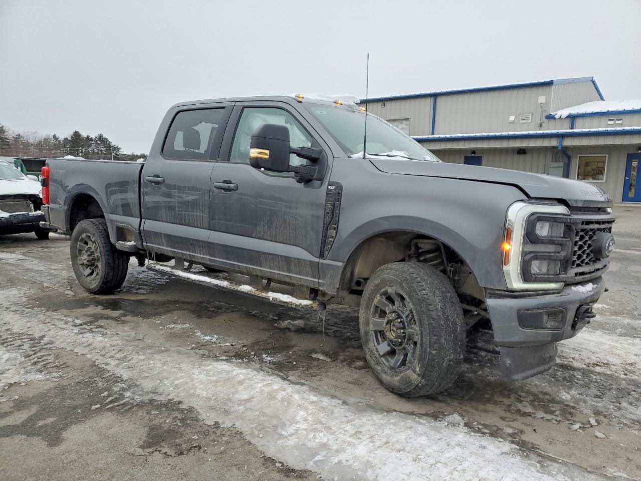 2024 Ford F250 Super Duty - Фото 4