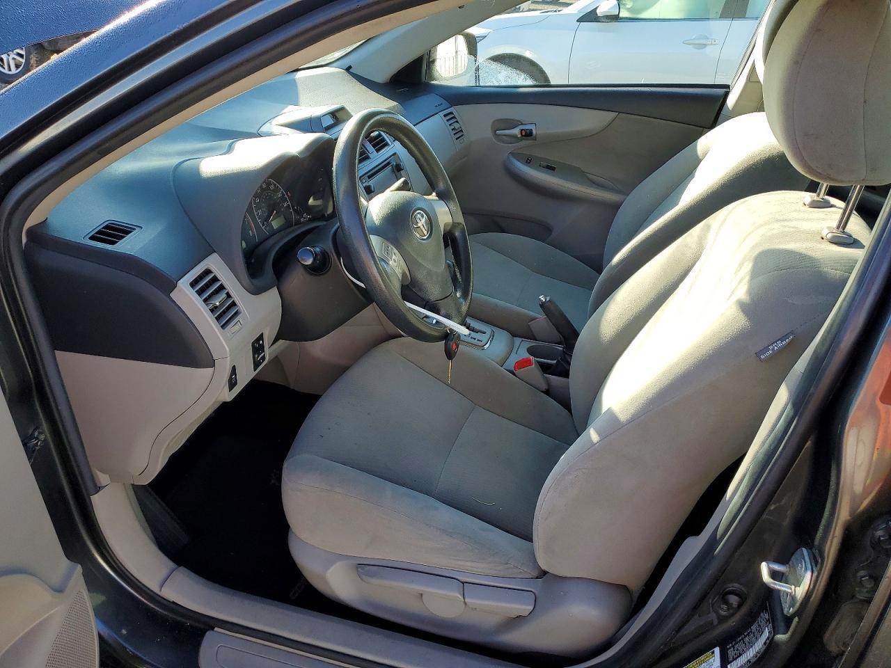 2013 Toyota Corolla Base - Image 7