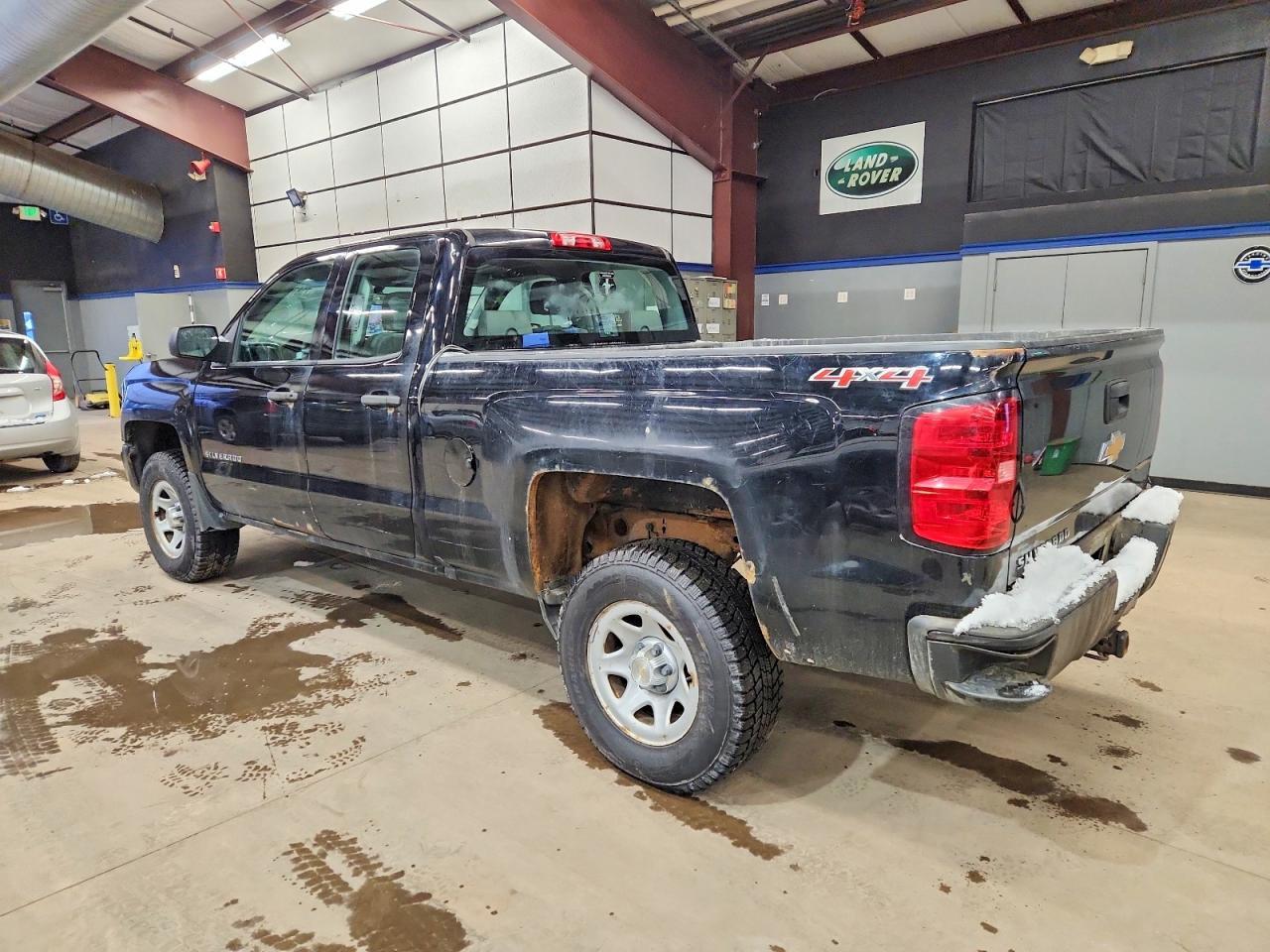 2017 Chevrolet Silverado K1500 - Image 2