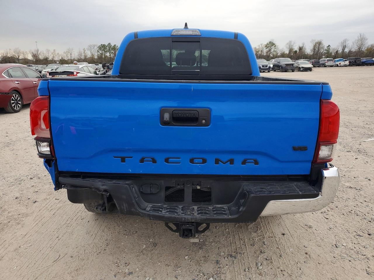 2020 Toyota Tacoma Double Cab - Фото 6