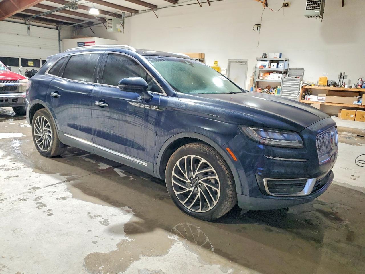 2019 Lincoln Nautilus Reserve - Image 4