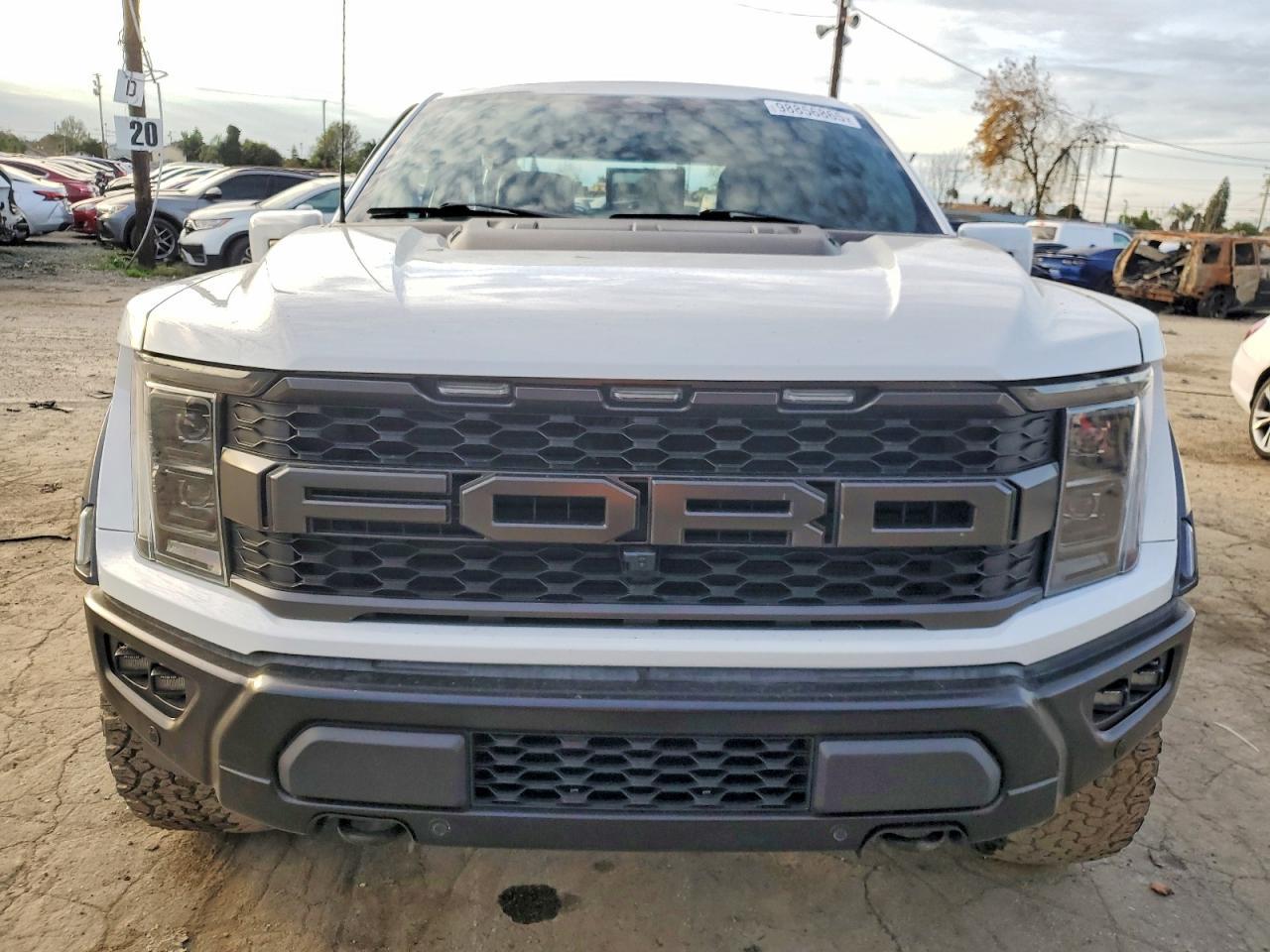 2023 Ford F150 Raptor - Фото 5