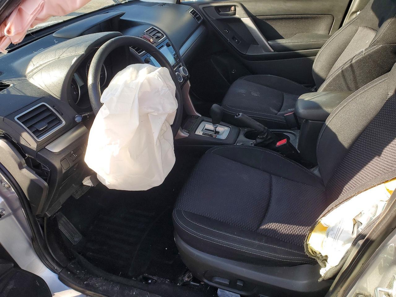 2016 Subaru Forester 2.5I Premium - Image 7