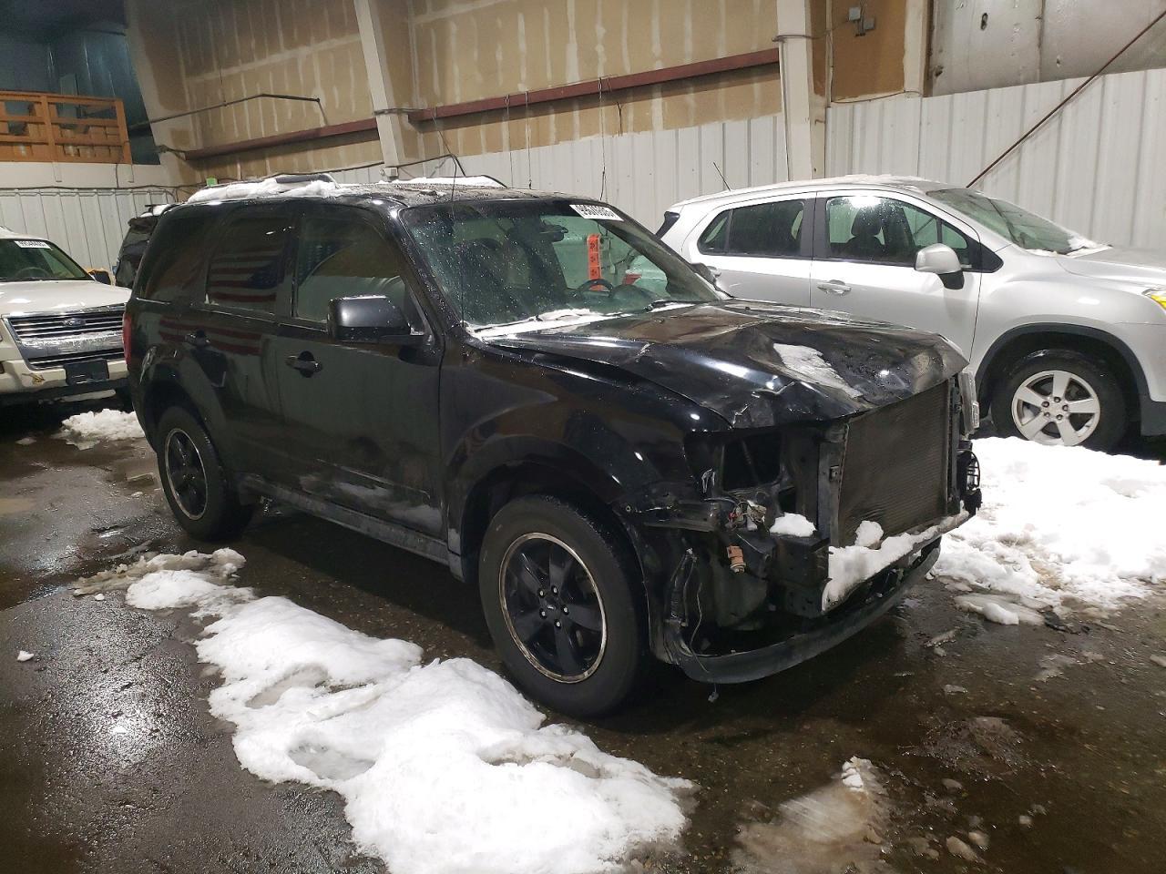 2011 Ford Escape Xlt - Image 4